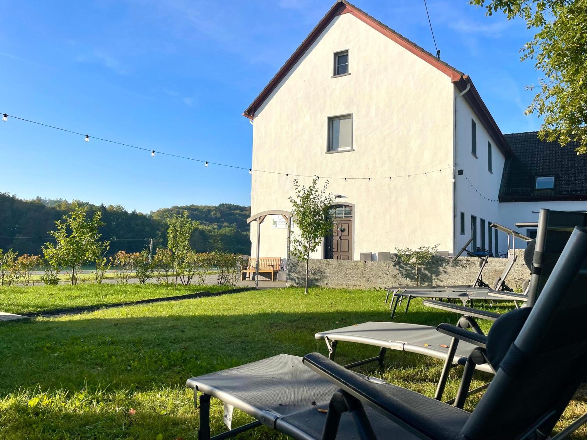 Ferienhaus Backesgarten Fuer 22 Personen Neichen Esterno foto