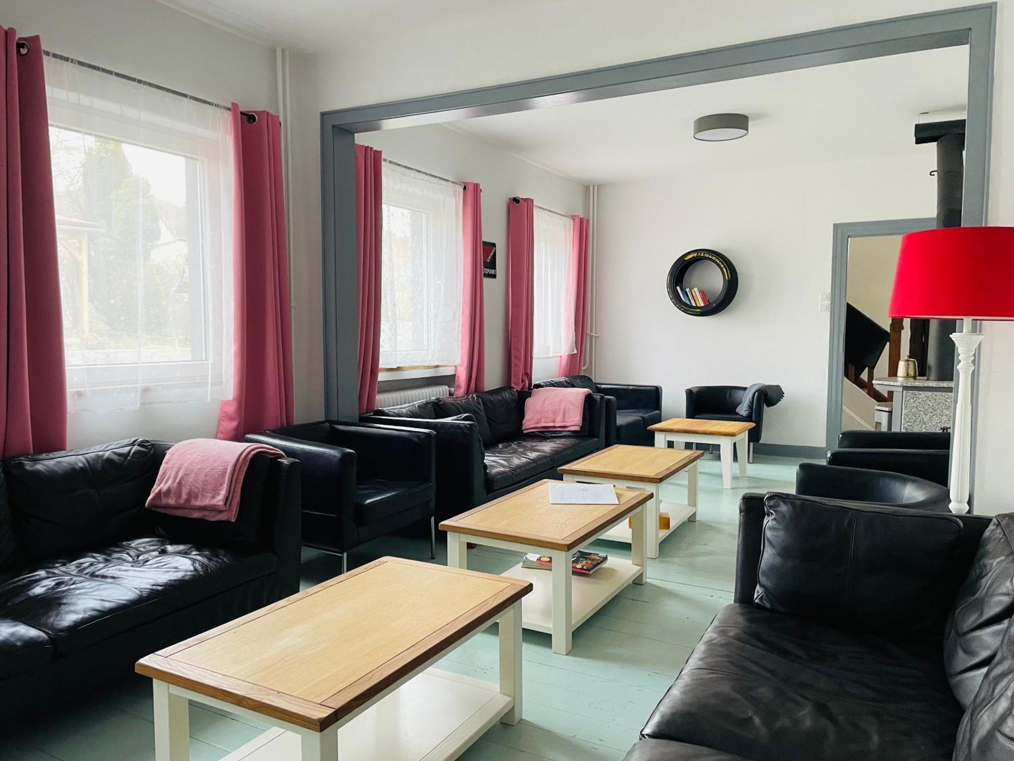 Ferienhaus Backesgarten Fuer 22 Personen Neichen Esterno foto