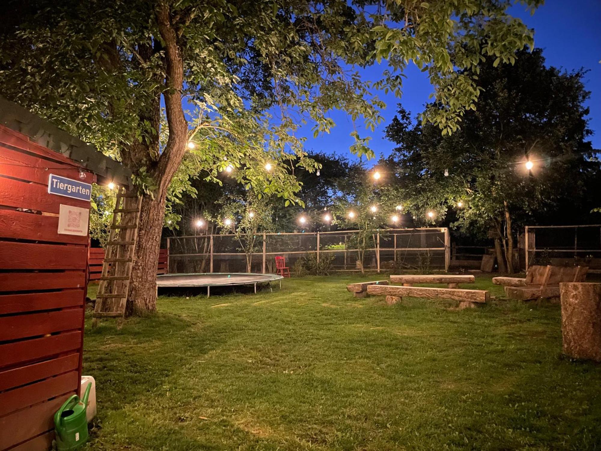 Ferienhaus Backesgarten Fuer 22 Personen Neichen Esterno foto