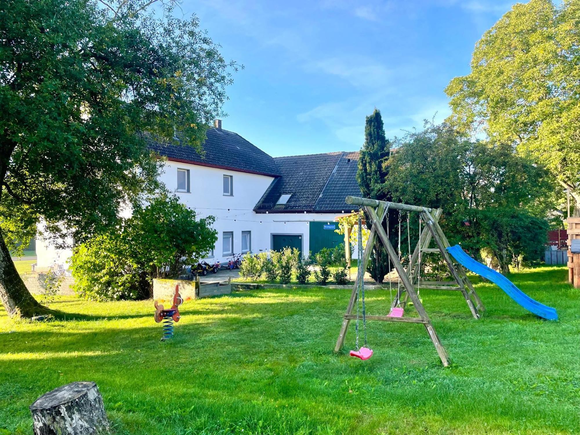 Ferienhaus Backesgarten Fuer 22 Personen Neichen Esterno foto