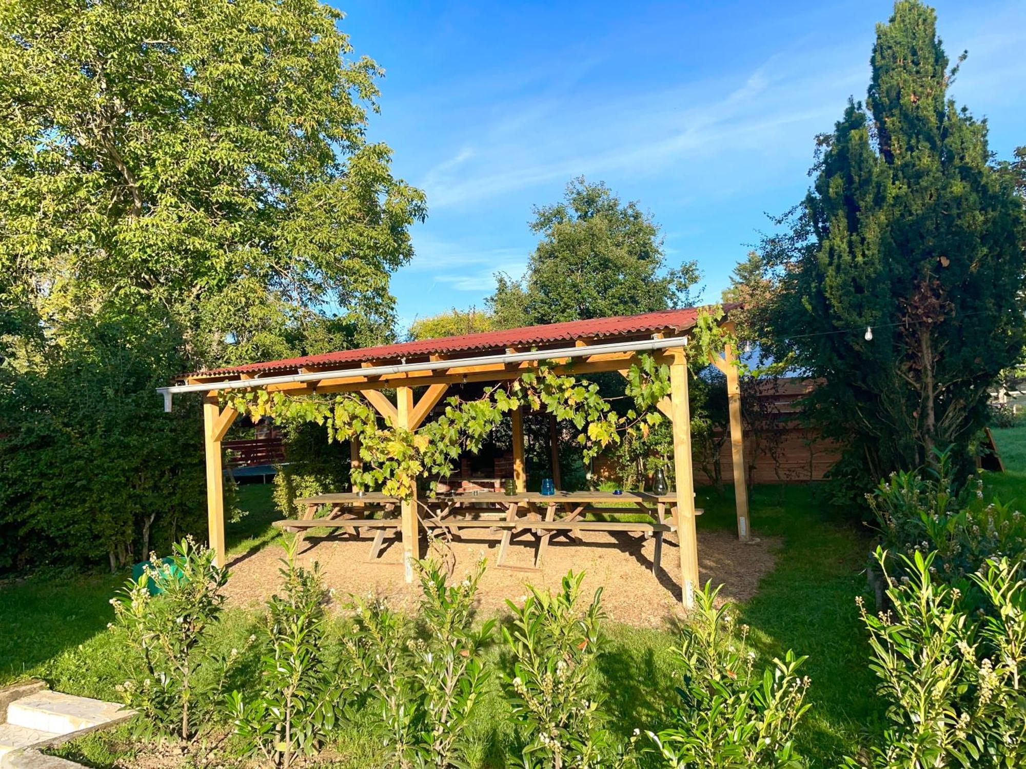 Ferienhaus Backesgarten Fuer 22 Personen Neichen Esterno foto