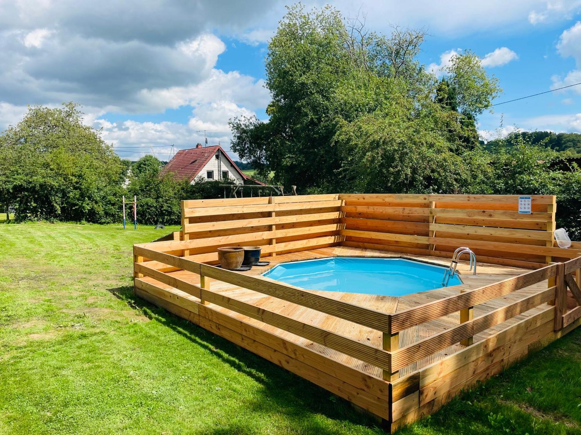 Ferienhaus Backesgarten Fuer 22 Personen Neichen Esterno foto